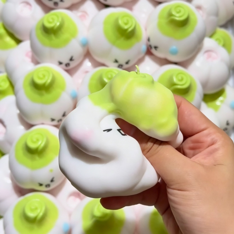 Cute Emoji Garlic ﻿Squishy Str - đánh giá và giá Party Games For Adults And Kids